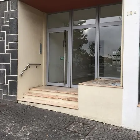 Atayde Da Camara - T3 D.joao Iii Ponta Delgada